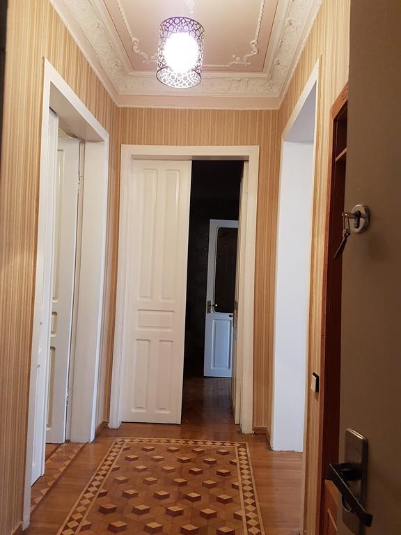 House #1 Appartement Koetaisi Buitenkant foto